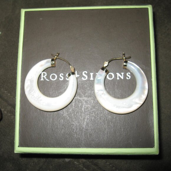 ❤️ROSS SIMONS Mother-Of-Pearl Hoop Earrings 14kt Yellow Gold